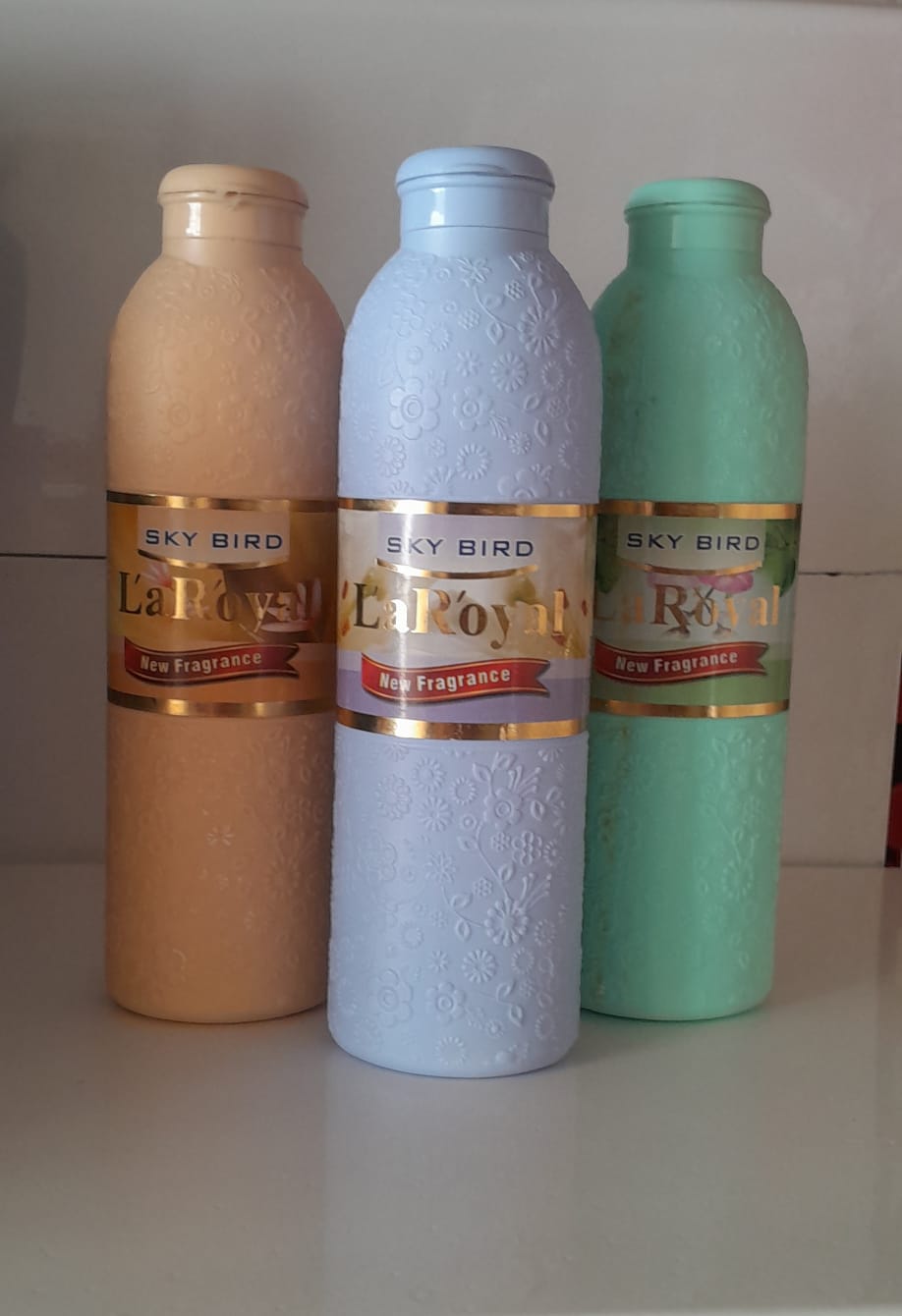 Sky Bird (La Royal) Talcum powder