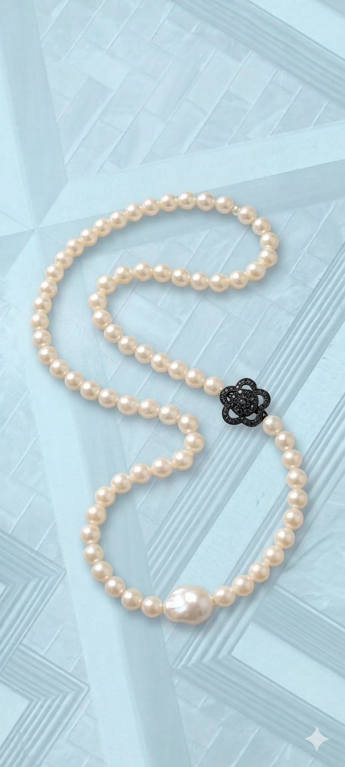 White beed with black flower mala wh