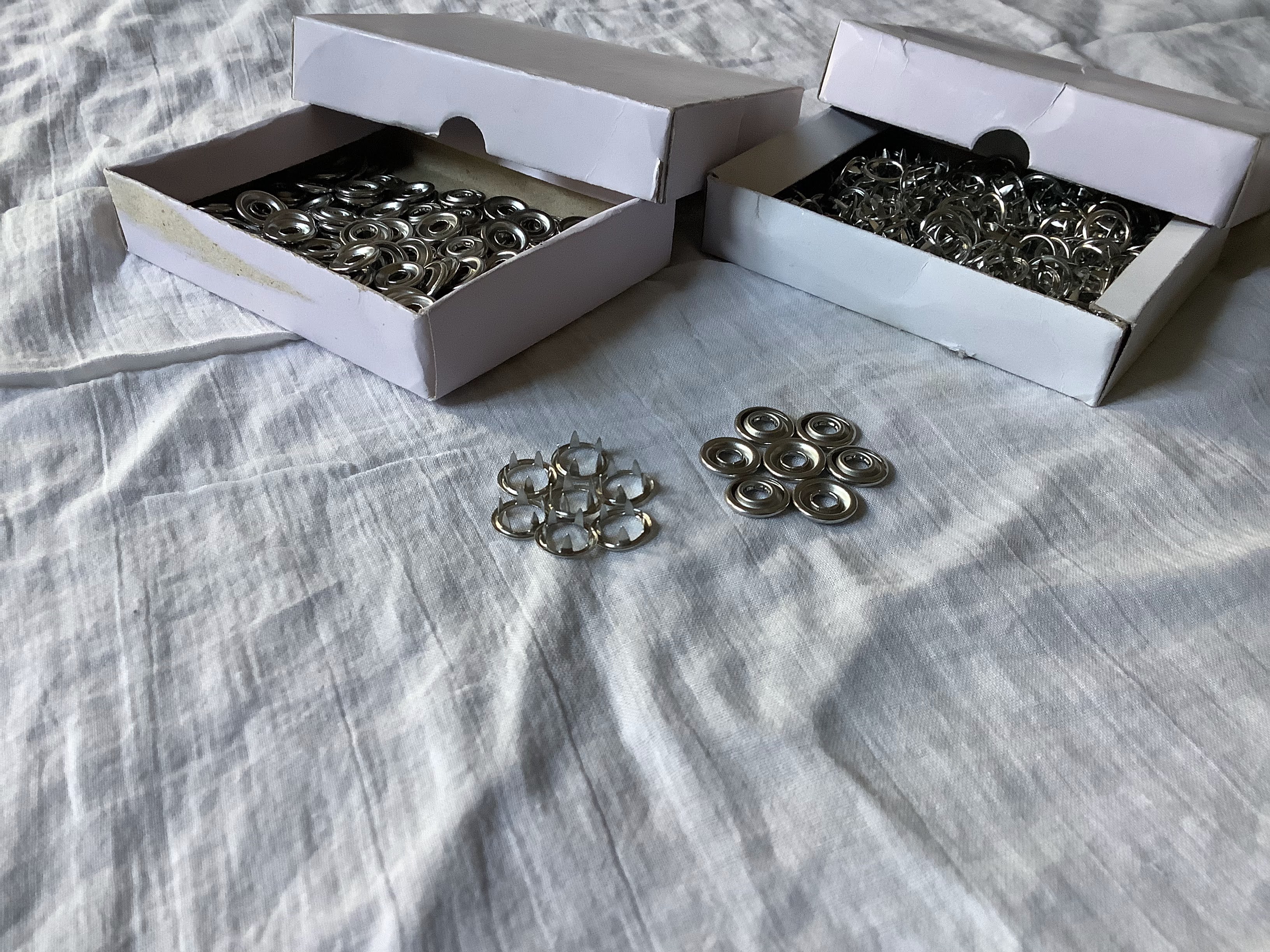 Mohr Tich Button Ring